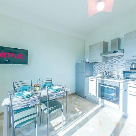 Navigli - Downtown - Duomo Spacious Two Bedroom Apartment - Close To Metro - Ac - Wi-Fi Мілан Екстер'єр фото